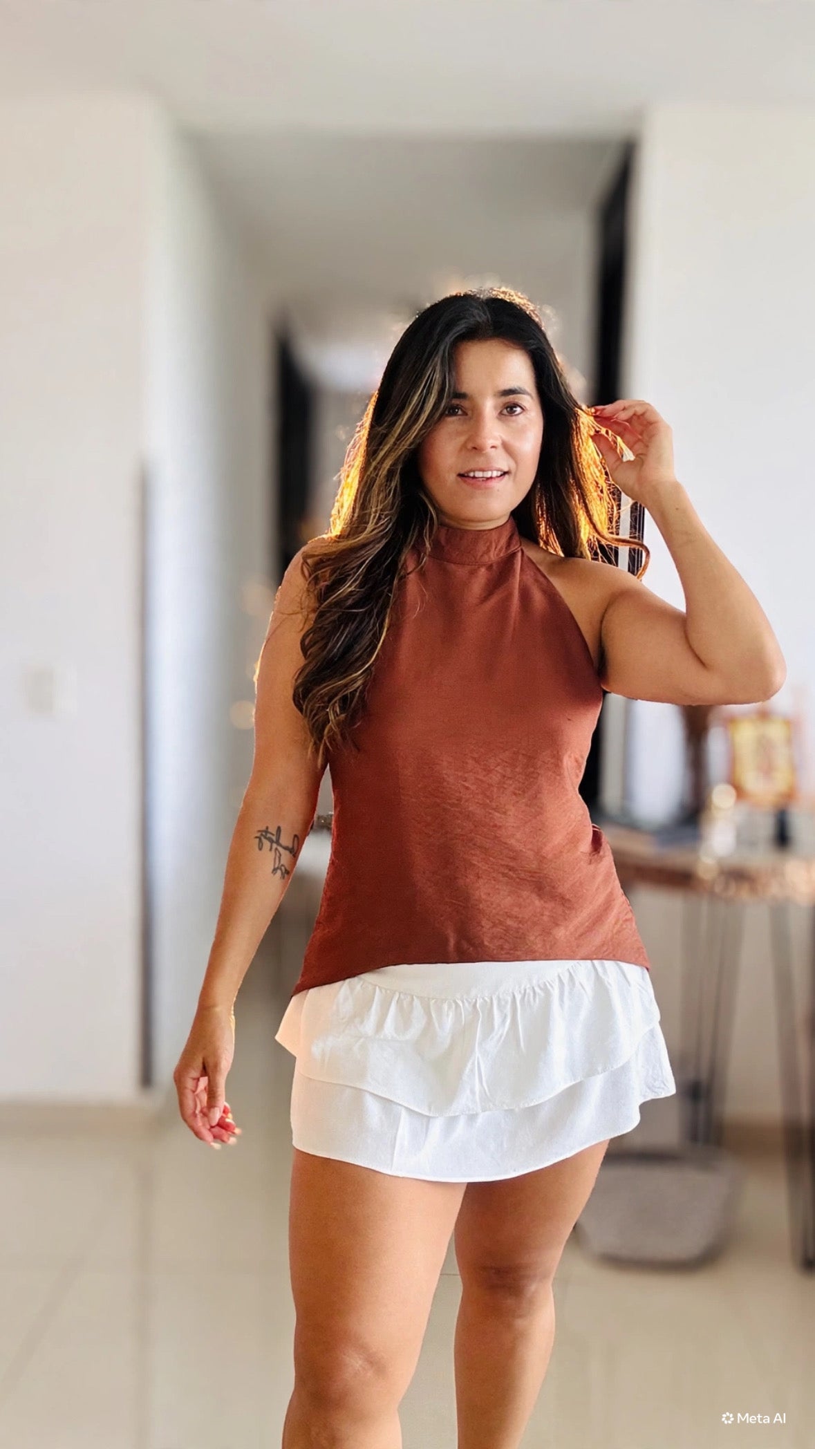 TOP HALTER ARIANA