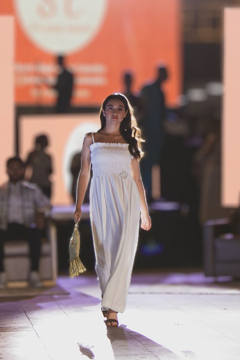 VESTIDO SOLAR